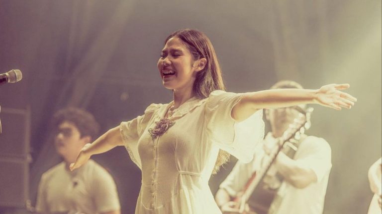 Nadin Amizah Gelar Konser “Selamat Ulang Tahun”