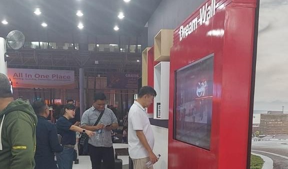 Pengunjung Antusias Jajal Digital Wall Honda Sajian dari MJ Solution di JFK 2023