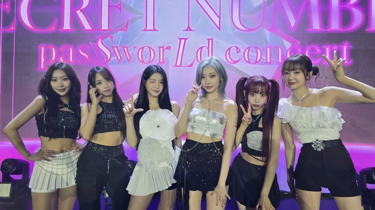 Secret Number Ajak Penggemar Bersenang-Senang dalam Konser di Jakarta