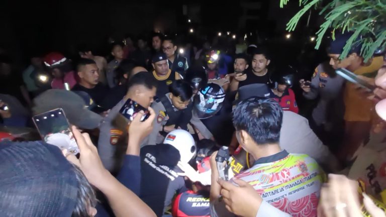 Tersinggung, Pekerja Bangunan Aniaya Rekan Kerja dan Bakar Bangunan